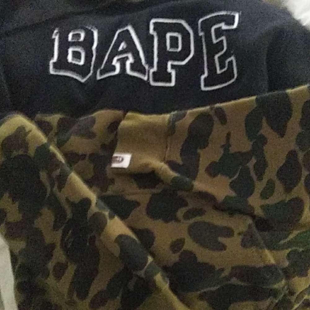 A Bathing Ape mens hoodie